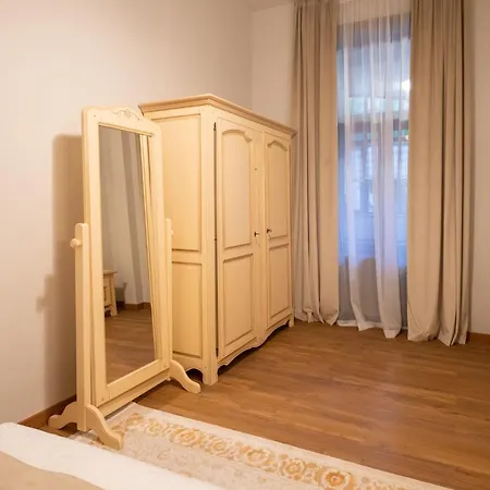 Kinsley 1 * Timisoara